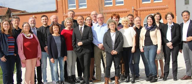 Gruppenbild der Kandidaten/-innen